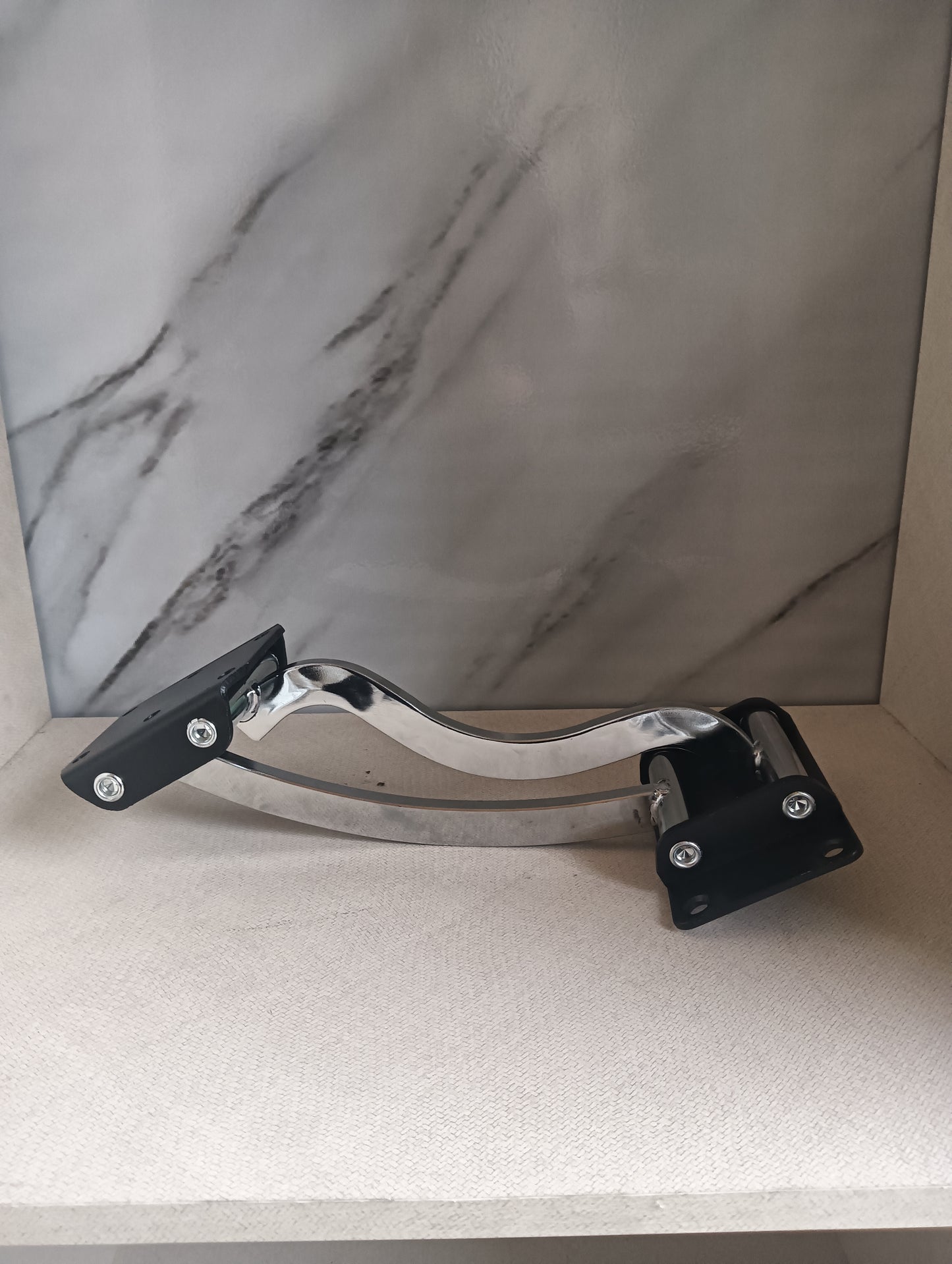 RESPALDO MOVIL CON SEGURO H280